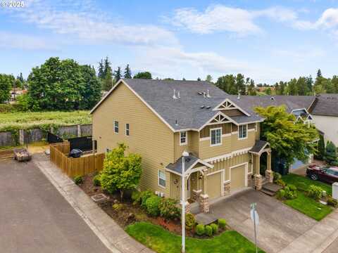 813 NW 1ST AVE, Canby, OR 97013