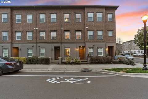 28829 SW VILLEBOIS DR, Wilsonville, OR 97070