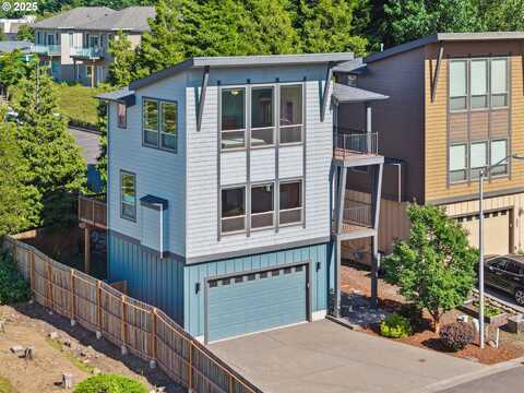 201 SELKIRK LN, Hood River, OR 97031
