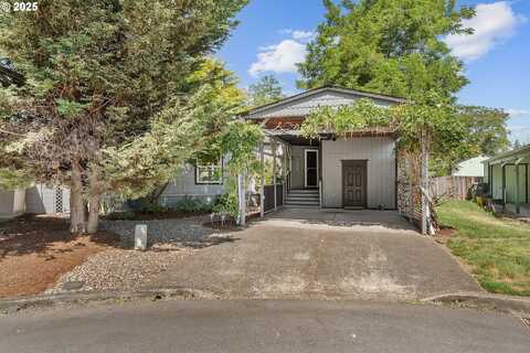 13249 SE SCHILLER ST, Portland, OR 97236