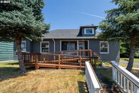 6834 SE 83RD AVE, Portland, OR 97266