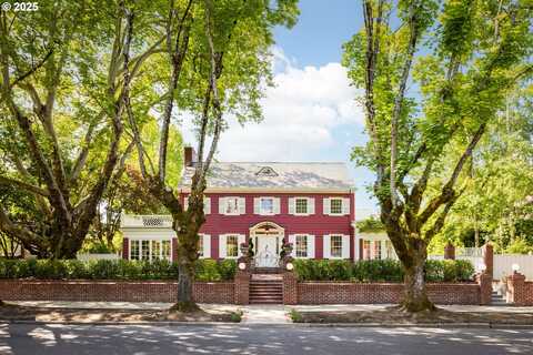 1728 NE STANTON ST, Portland, OR 97212
