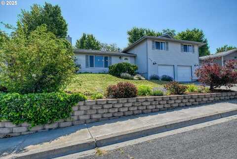 458 NW 21ST ST, Pendleton, OR 97801