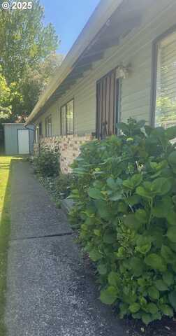 1118 1120 SE 45TH AVE, Portland, OR 97215