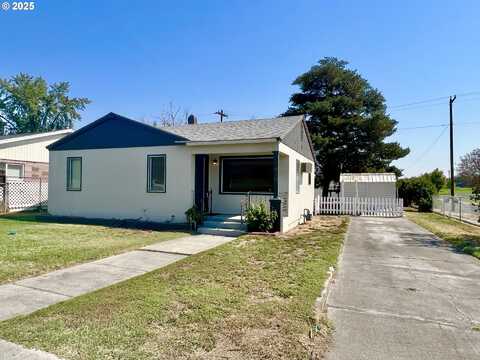 610 NE NORTH ST, Hermiston, OR 97838