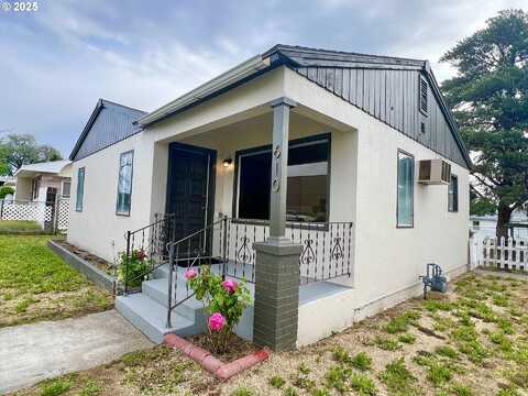 610 NE NORTH ST, Hermiston, OR 97838