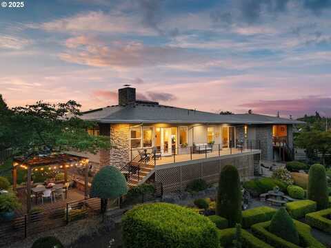 800 ROSEMONT RD, West Linn, OR 97068