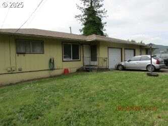 646/648 W SIXTH AVE, Sutherlin, OR 97479