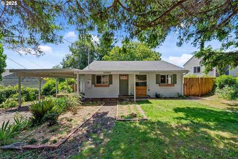 1565 CALIFORNIA AVE, Coos Bay, OR 97420