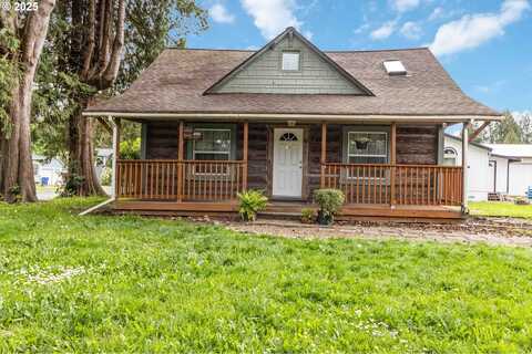611 NE PIONEER AVE, Castle Rock, WA 98611