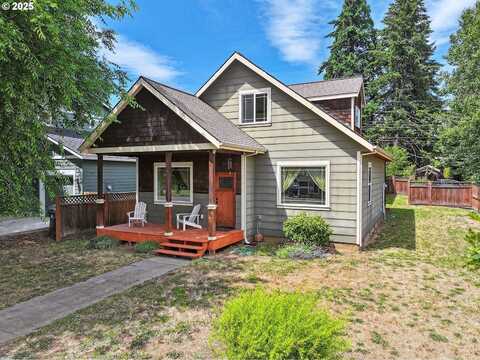424 NE WISCONSIN ST, White Salmon, WA 98672