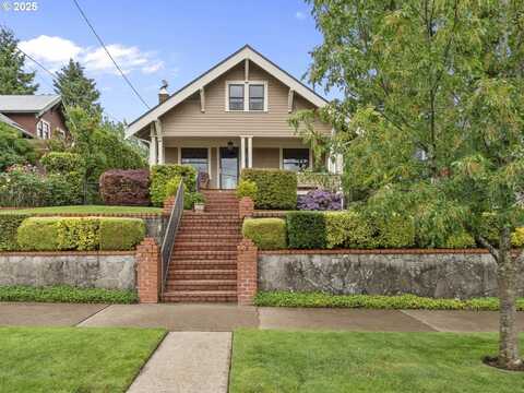 3541 NE 72ND AVE, Portland, OR 97213