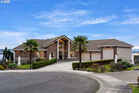 7711 SE 16TH CIR, Vancouver, WA 98664
