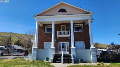 315 N GALE ST, Heppner, OR 97836