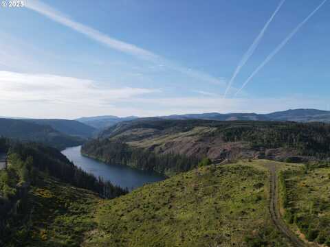 Michaels RD, Estacada, OR 97023