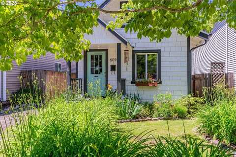609 NE 93RD AVE, Portland, OR 97220
