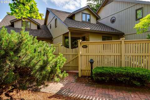 1311 HAMMOCK ST, Eugene, OR 97401