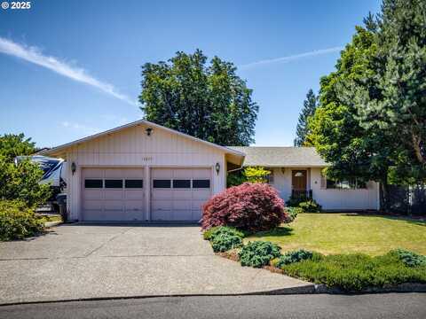 13297 CHIPPENDALE LN, Oregon City, OR 97045