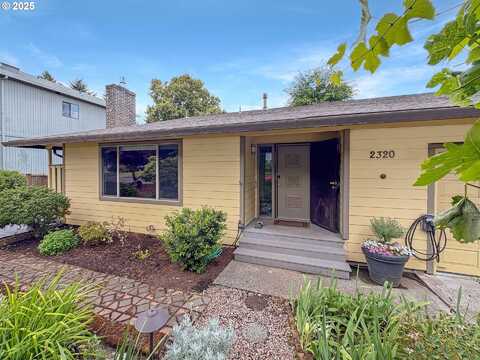 2320 SW CANBY CT, Portland, OR 97219