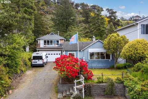 1745 PEARL ST, Tillamook, OR 97141