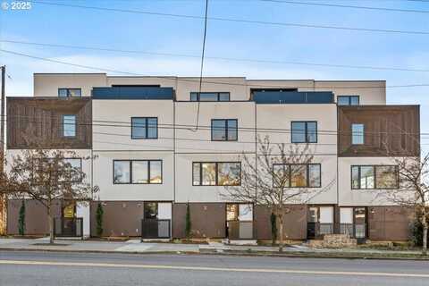 2264 SE DIVISION ST, Portland, OR 97202