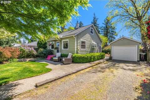 11606 SE WASHINGTON ST, Portland, OR 97216