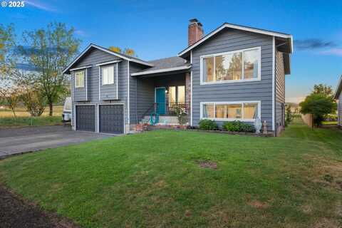 1201 SE Jacquelin DR, Hillsboro, OR 97123