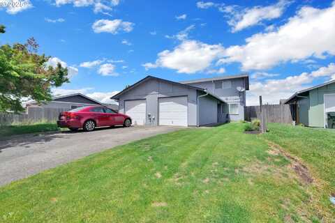 814/816 W QUINALT ST, Springfield, OR 97477