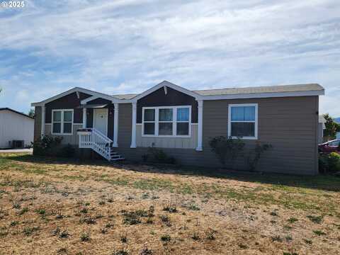 110 NW ANNE AVE, Winston, OR 97496