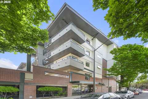 1718 NE 11TH AVE, Portland, OR 97212