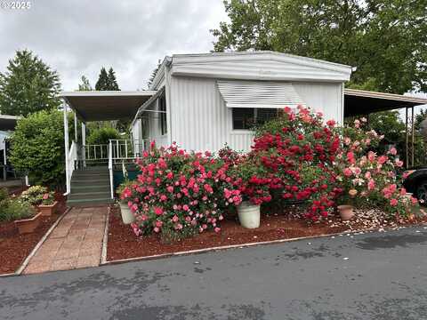 4800 BARGER DR, Eugene, OR 97402