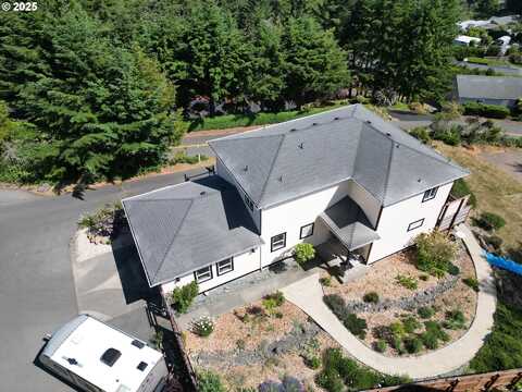 97661 MARINA HEIGHTS LOOP, Brookings, OR 97415