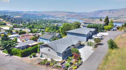 1637 E 21ST ST, The Dalles, OR 97058