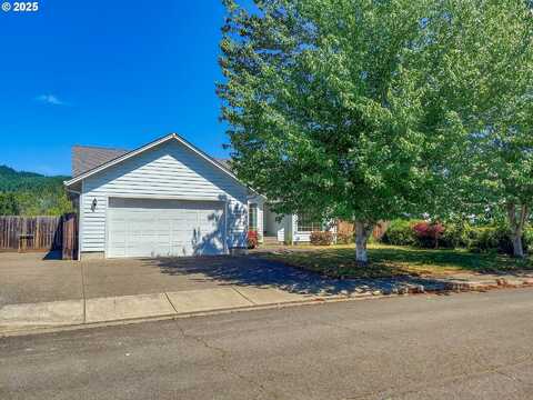 1739 ASPEN RUN AVE, Sutherlin, OR 97479