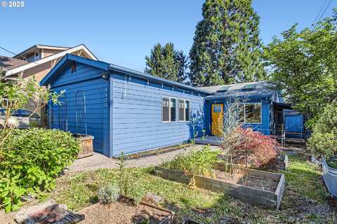 6635 SE STEELE ST, Portland, OR 97206