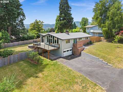 620 SKY LN, Forest Grove, OR 97116
