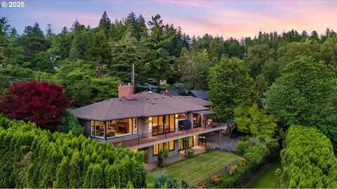 3132 SW ALTADENA TER, Portland, OR 97239