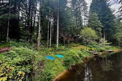 9965 BEACH DR, Birkenfeld, OR 97016