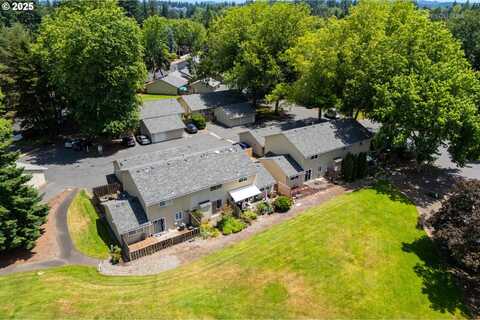 2335 SE DOVE ST, Hillsboro, OR 97123