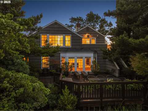 4317 SW BERNARD DR, Portland, OR 97239