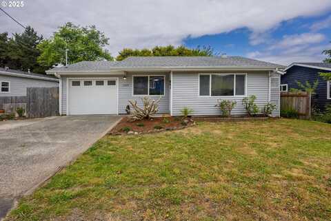1109 SW 15TH ST, Lincoln City, OR 97367