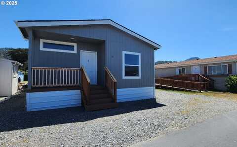94120 STRAHAN ST, Gold Beach, OR 97444