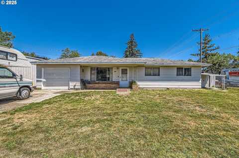6135 SE CLATSOP ST, Portland, OR 97206