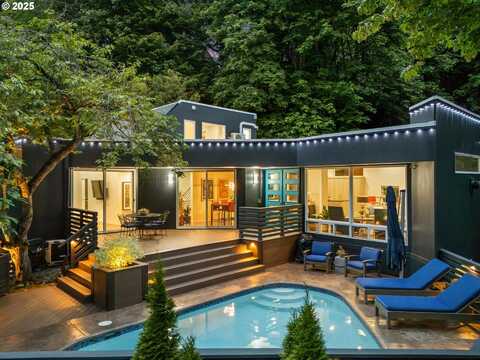 3115 SW BENNINGTON DR, Portland, OR 97205