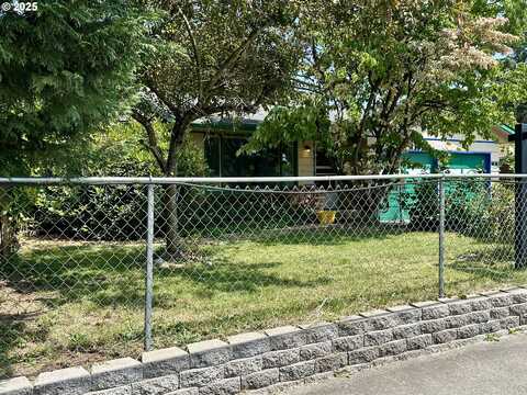 1218 SE 162ND AVE, Portland, OR 97233