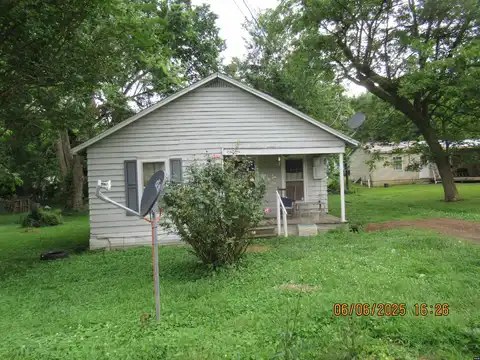 202 N Chestnut, Troy, TN 38260