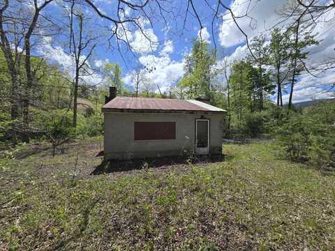 115 Wrights Branch RD, New Castle, VA 24127