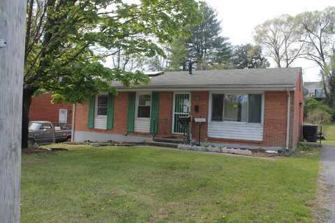 1522 Andrews RD NW, Roanoke, VA 24017