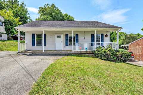1379 Craig Robertson RD SE, Roanoke, VA 24014