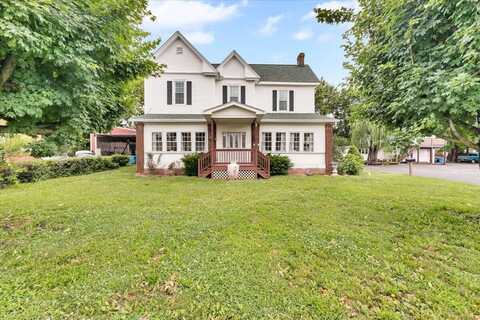1007 Hershberger RD NW, Roanoke, VA 24012